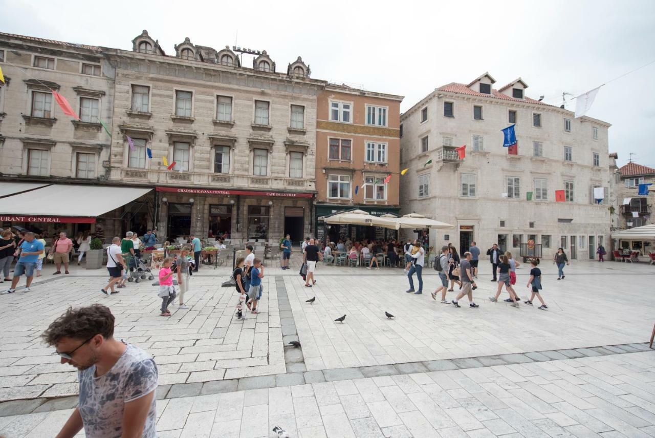 Piazza Square City Top Centre Apartments Split Exterior foto