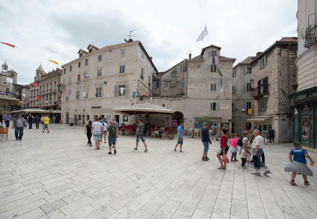 Piazza Square City Top Centre Apartments Split Exterior foto